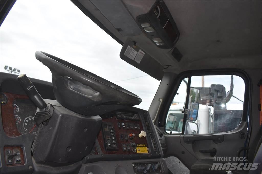 Freightliner 114SD Sklápače