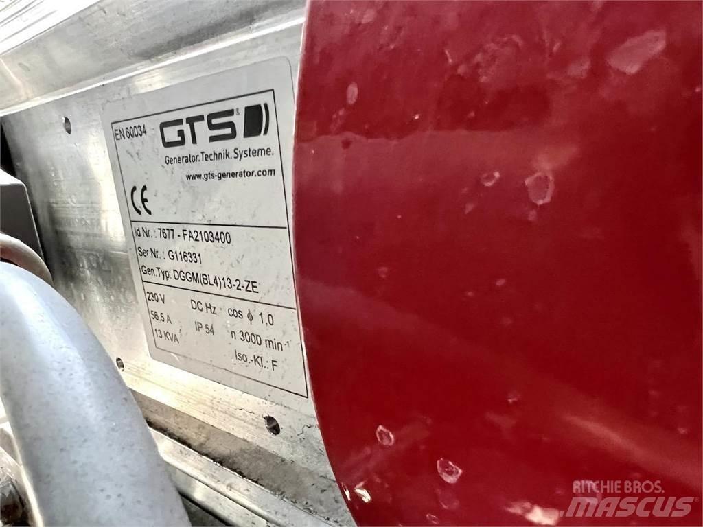 Fuchs MHL320F Stroje pre manipuláciu s odpadom