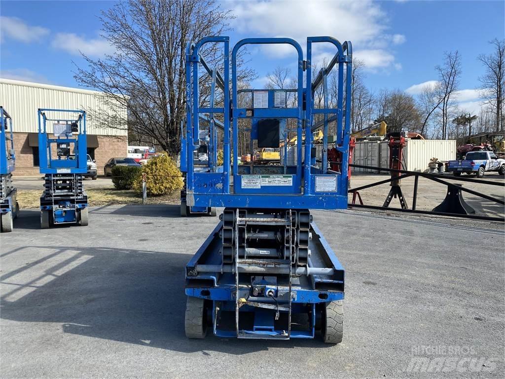 Genie GS2646 Nožnicové zdvíhacie plošiny