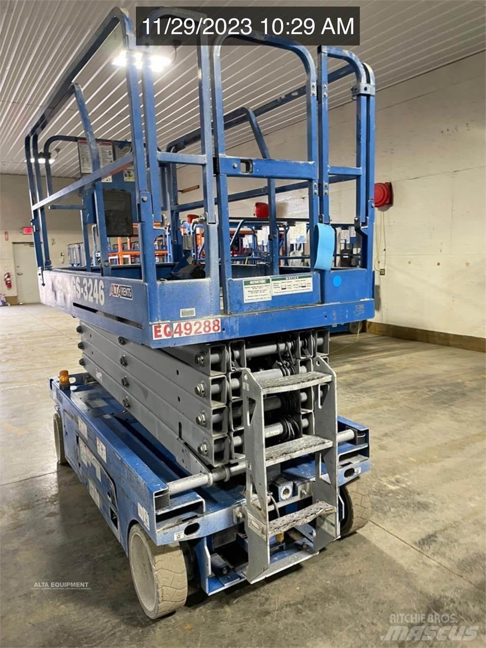 Genie GS3246 Nožnicové zdvíhacie plošiny