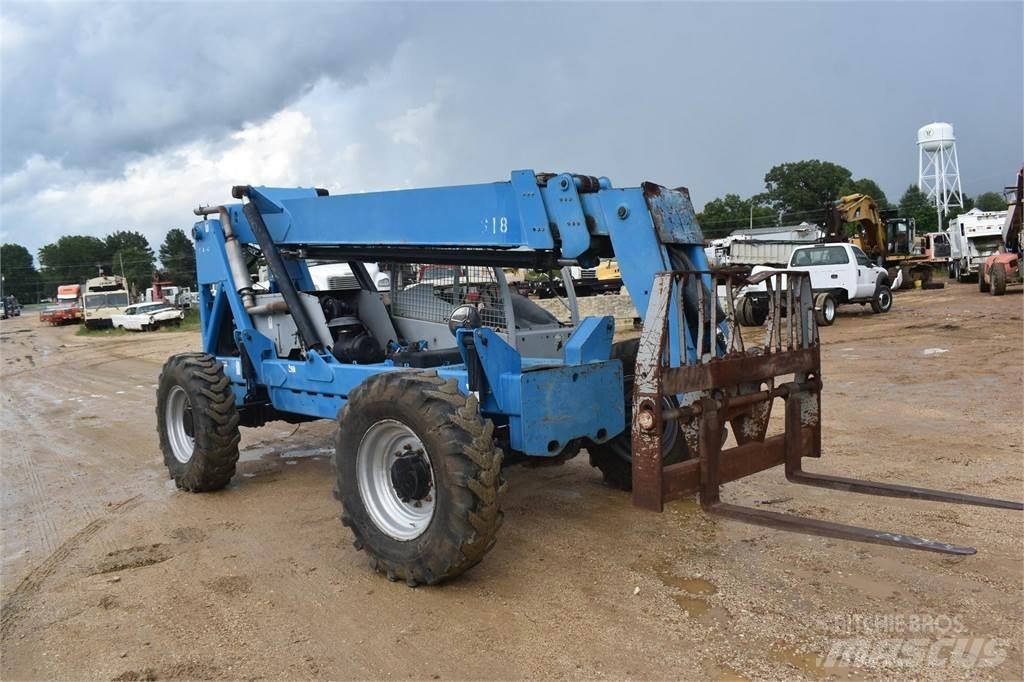 Genie GTH842 Teleskopické manipulátory