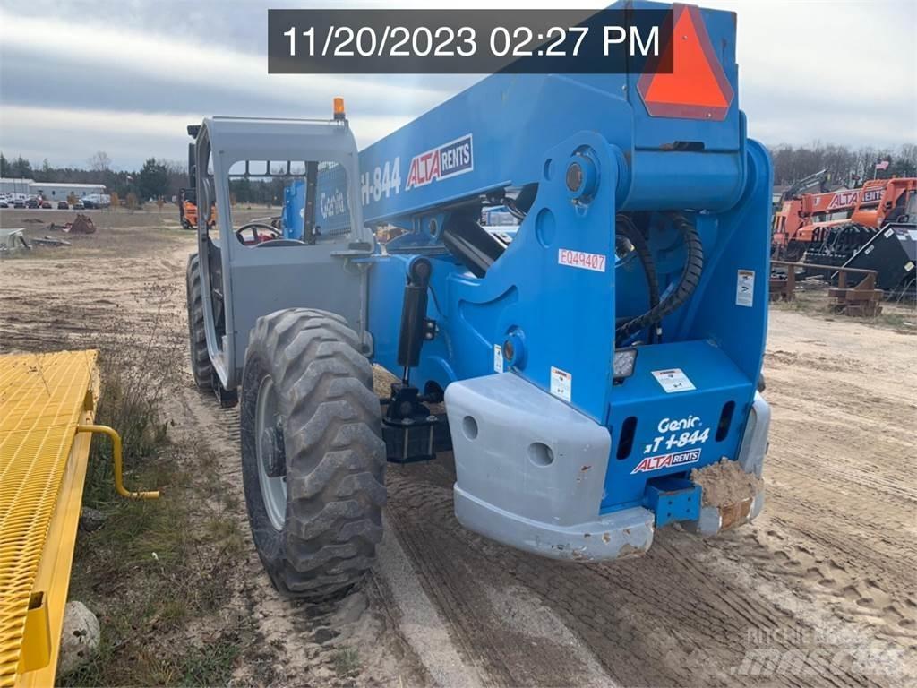 Genie GTH844 Teleskopické manipulátory