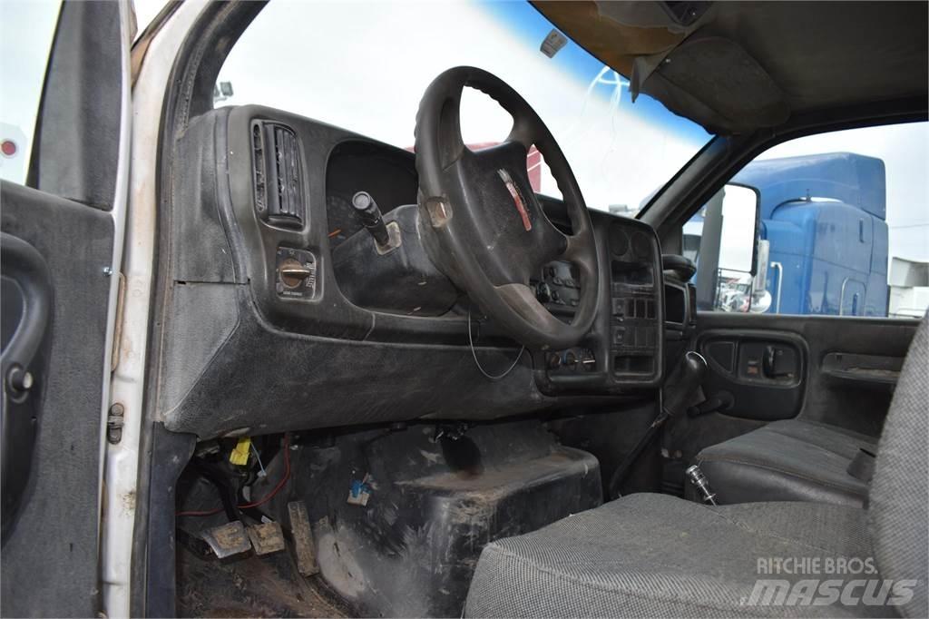 GMC TOPKICK C6500 Cisternové nákladné vozidlá