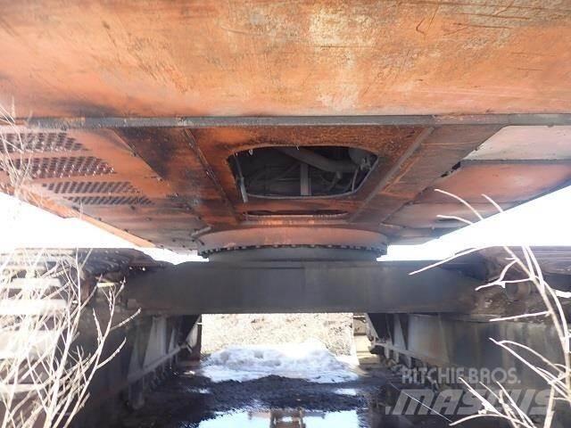 Hitachi EX700 Pásové rýpadlá