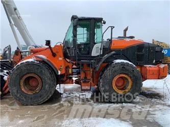 Hitachi ZW250-6 Kolesové nakladače