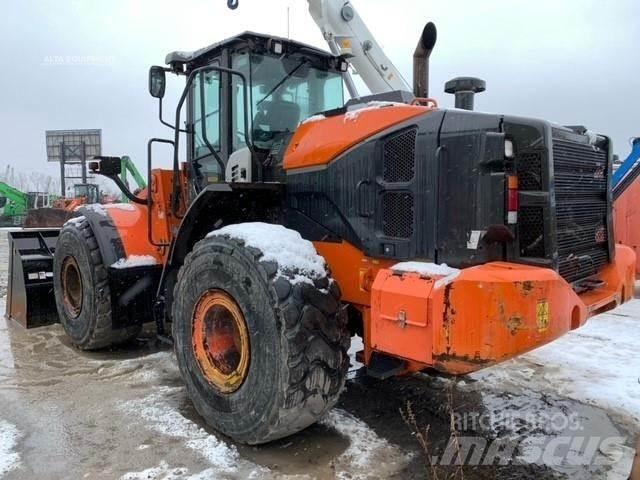 Hitachi ZW250-6 Kolesové nakladače