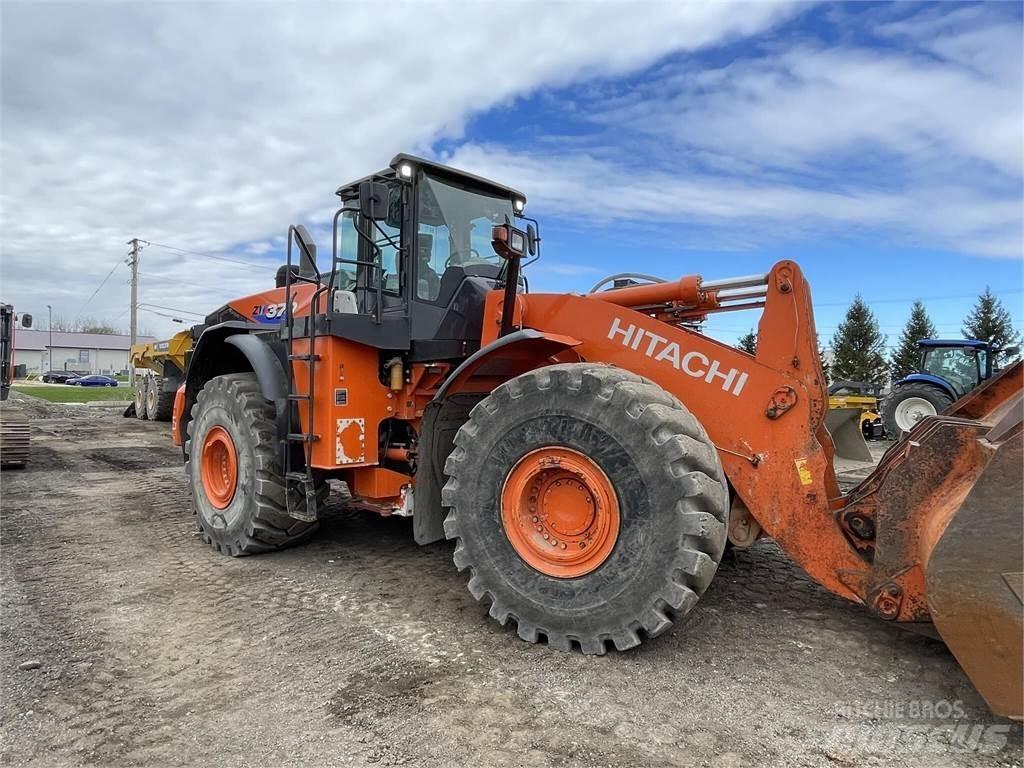 Hitachi ZW370-6 Kolesové nakladače