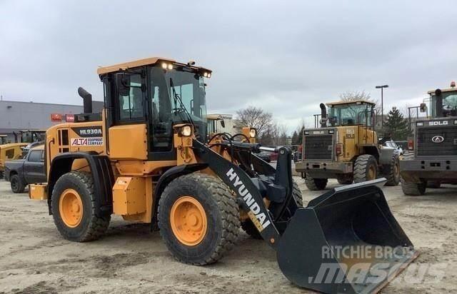 Hyundai HL930A Kolesové nakladače