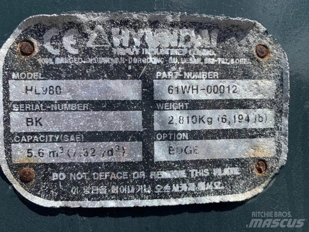 Hyundai HL980 Kolesové nakladače
