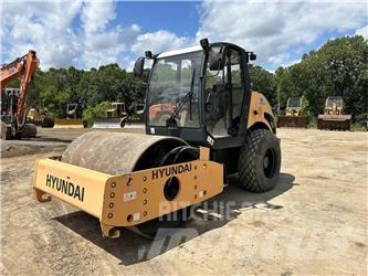 Hyundai HR70C Tandemové valce