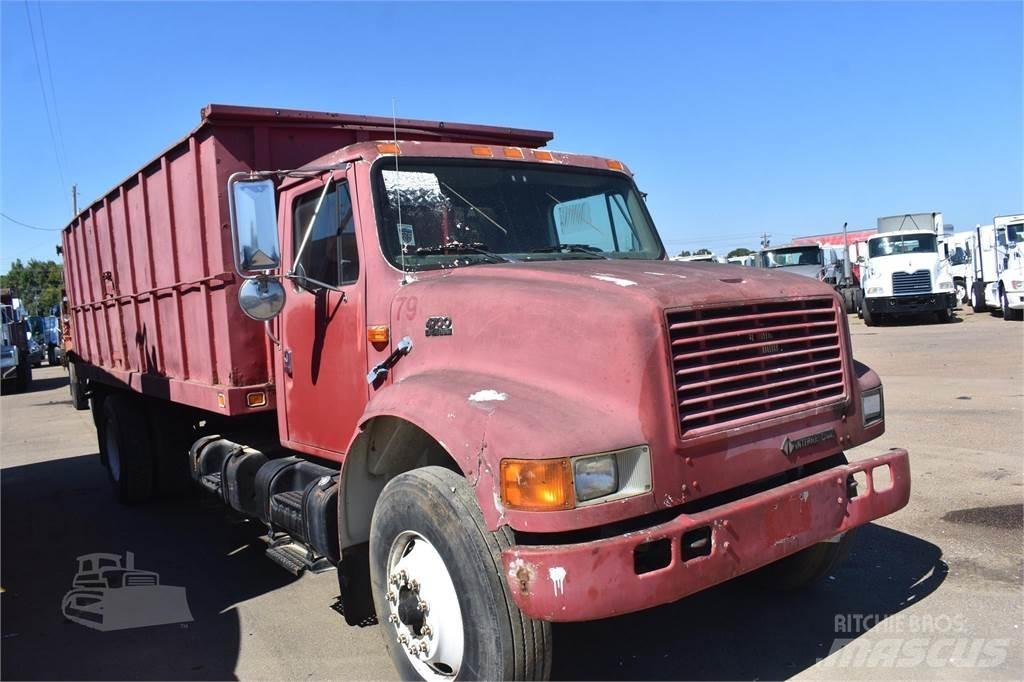 International 4700 Sklápače