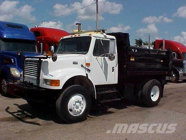 International 4900 Sklápače