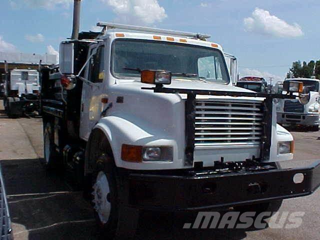 International 4900 Sklápače