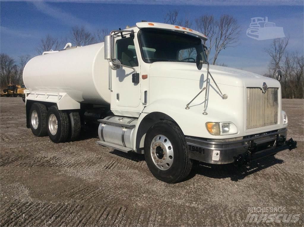 International 9400 Cisterny na vodu