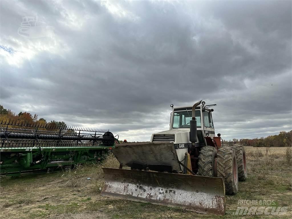 J I Case 4490 Traktory