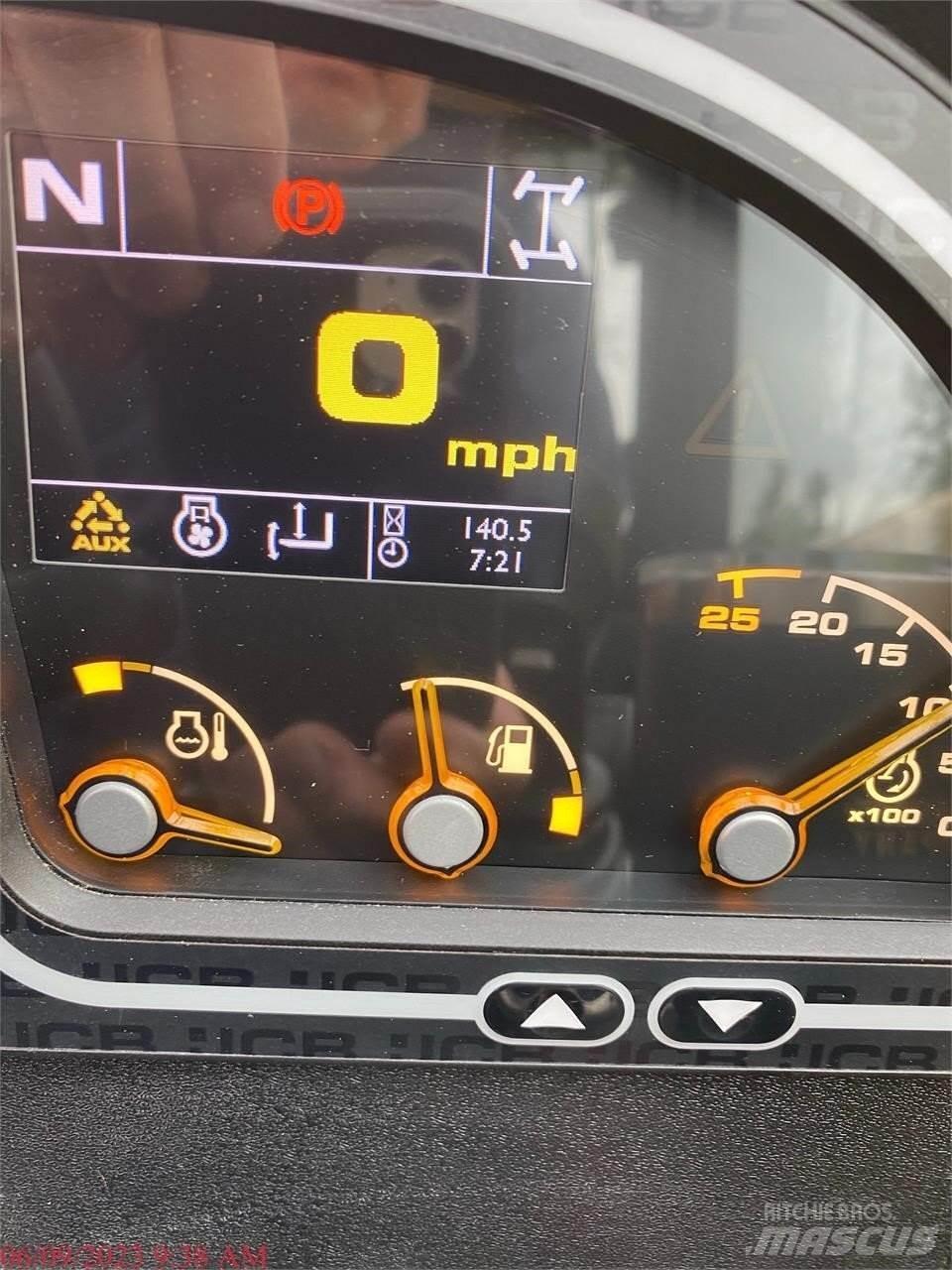 JCB 150X Pásové rýpadlá