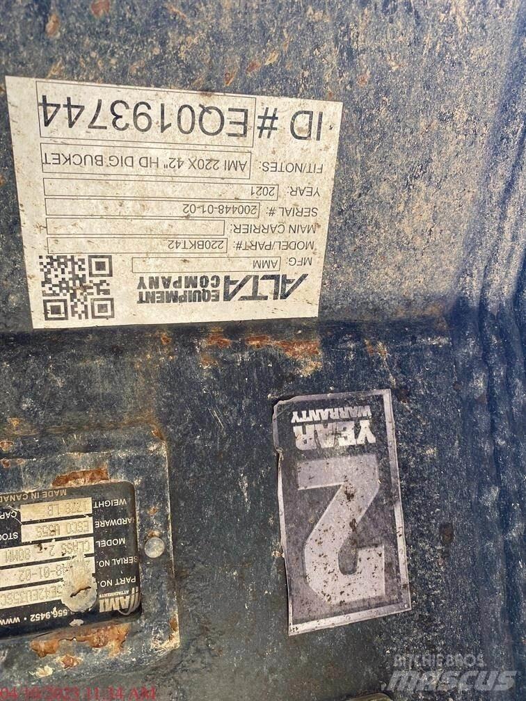 JCB 220X Pásové rýpadlá
