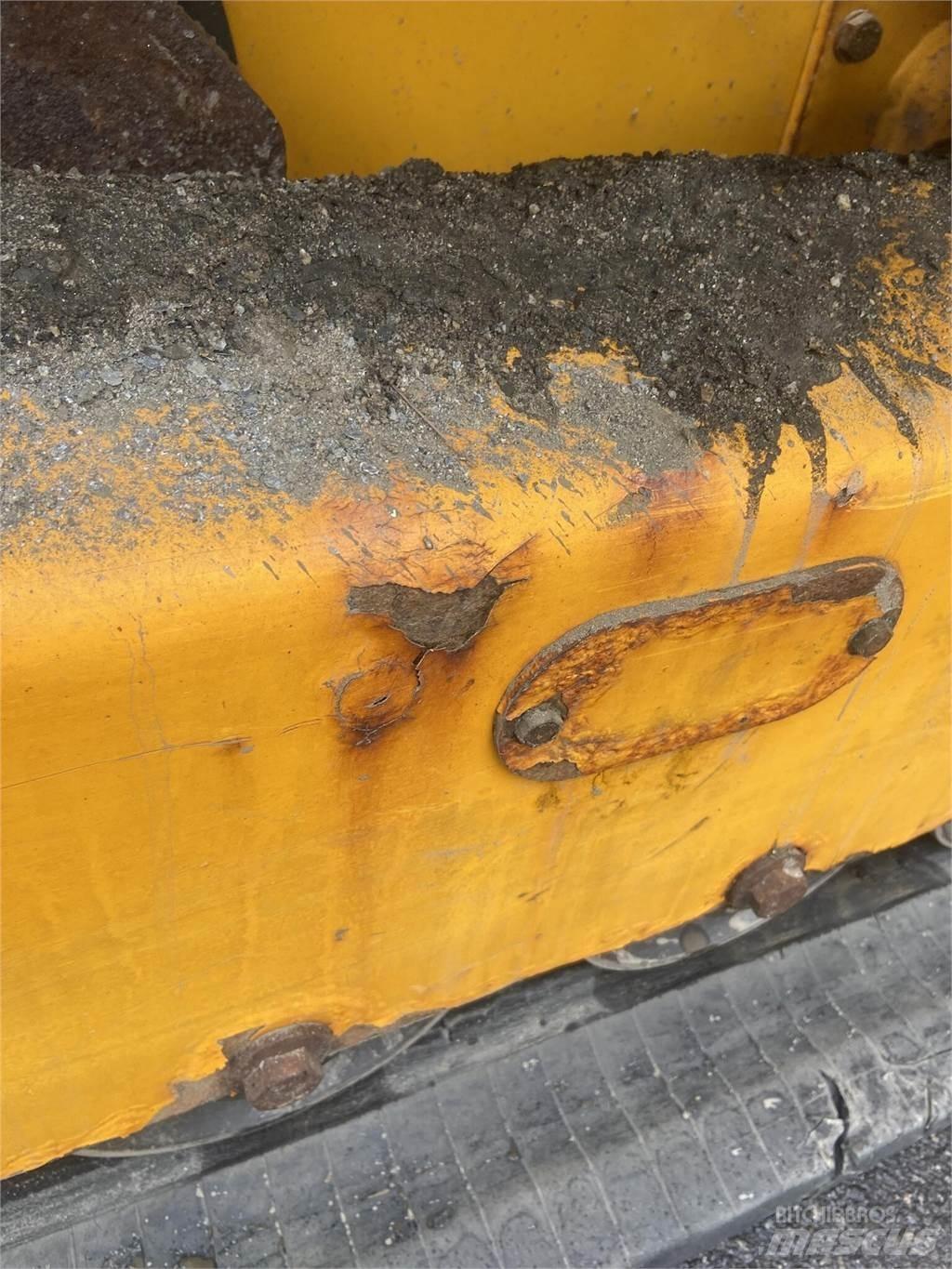 JCB 260T Šmykom riadené nakladače