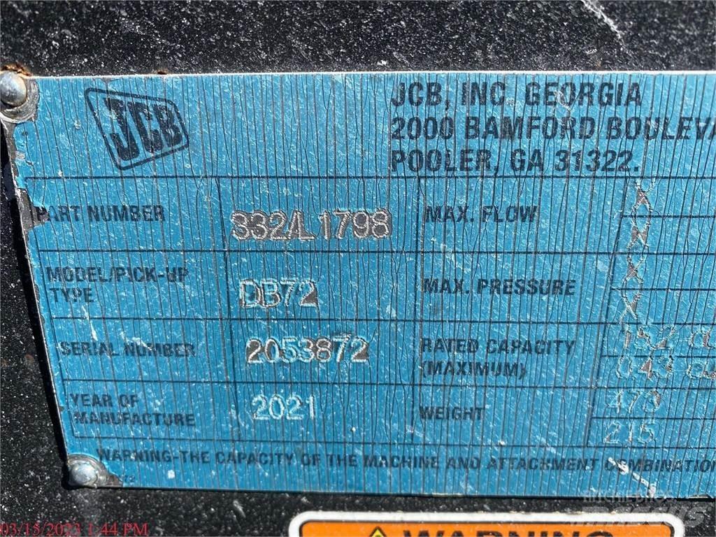 JCB 300 Šmykom riadené nakladače