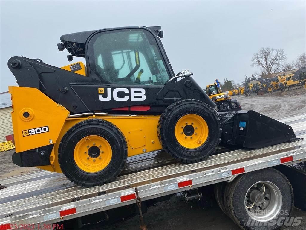 JCB 300 Šmykom riadené nakladače