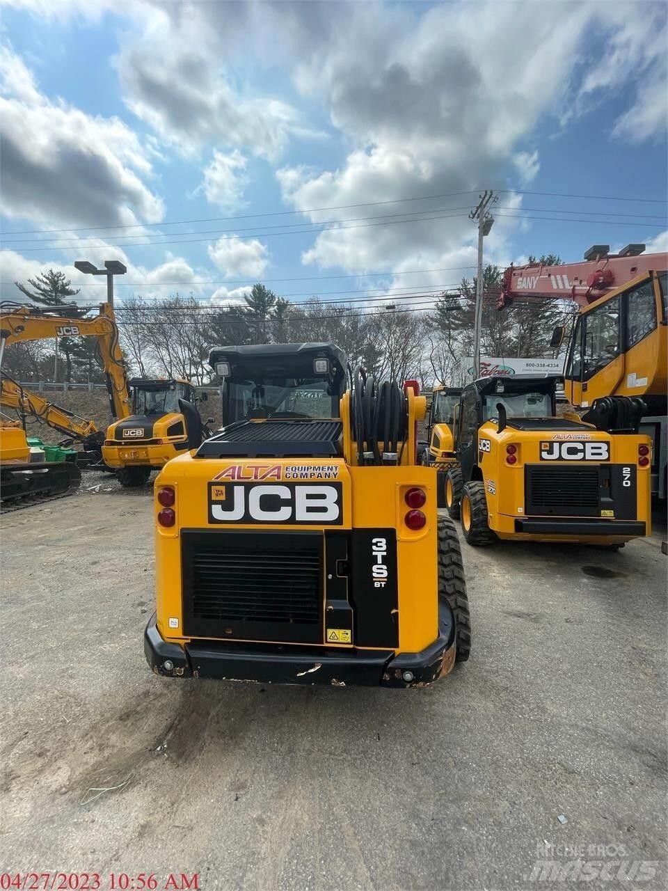 JCB 3TS-8T Šmykom riadené nakladače