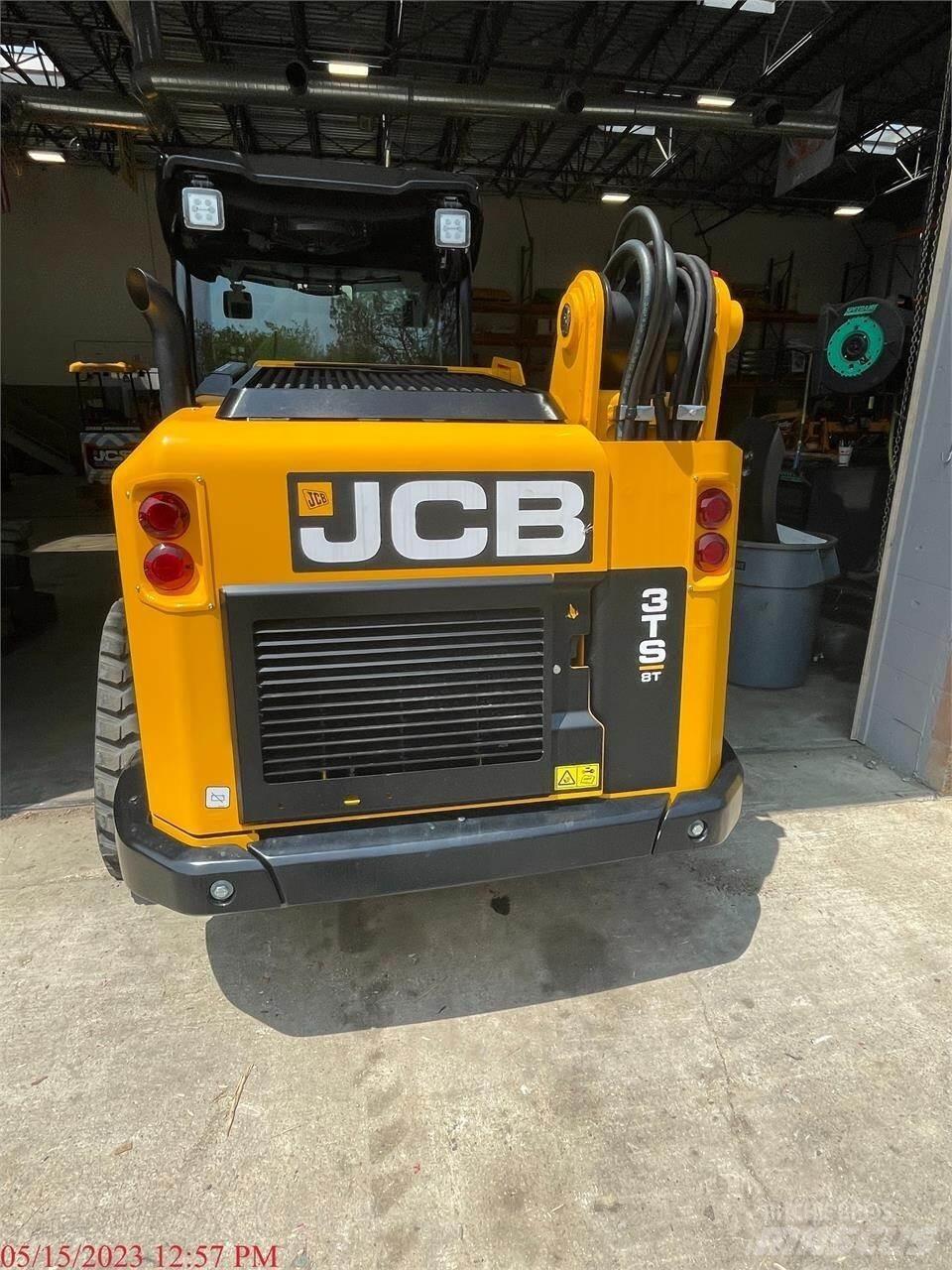 JCB 3TS-8T Šmykom riadené nakladače
