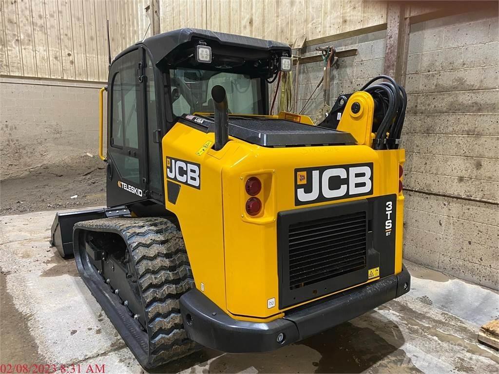 JCB 3TS-8T Šmykom riadené nakladače