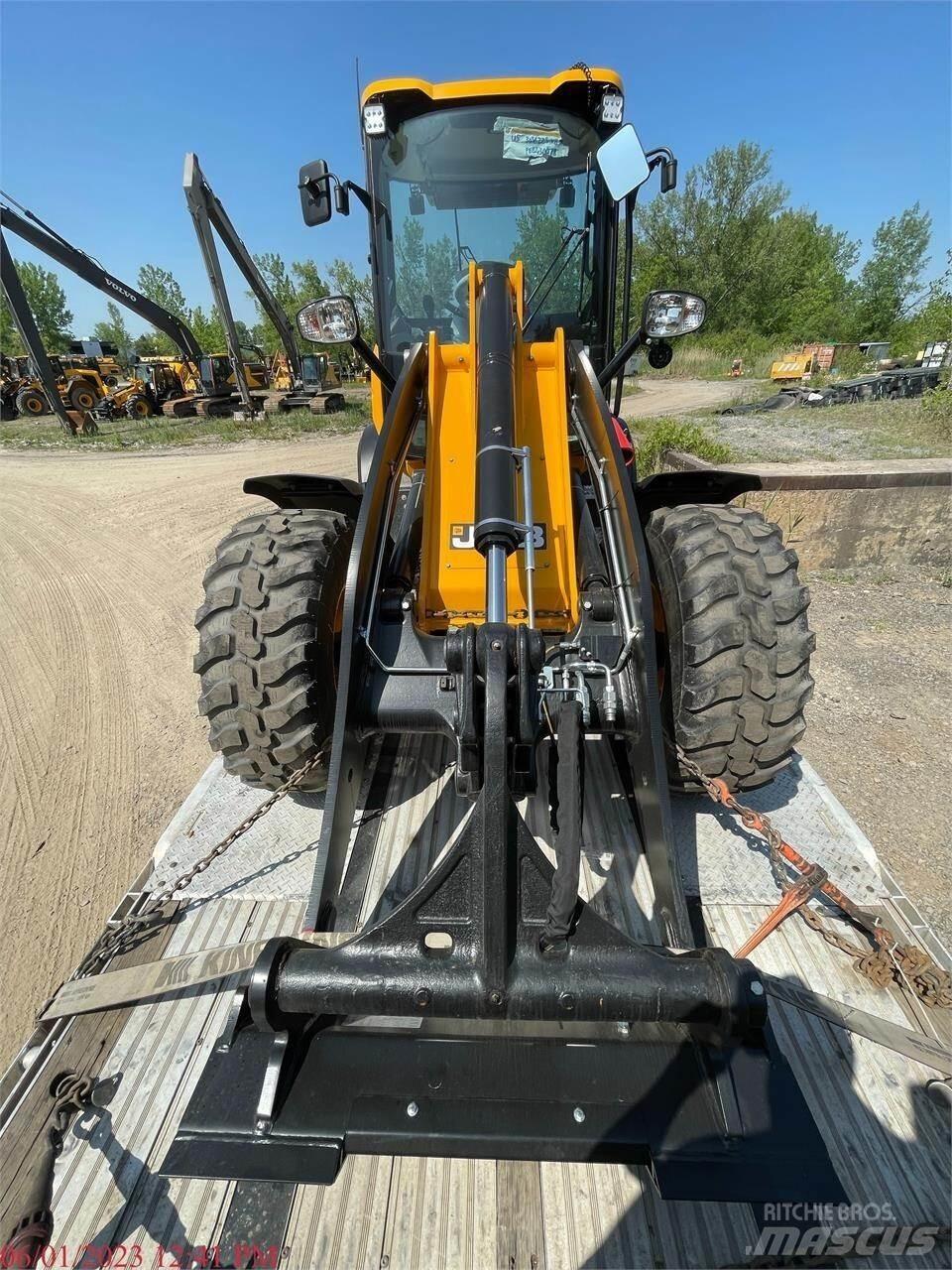 JCB 409 Kolesové nakladače