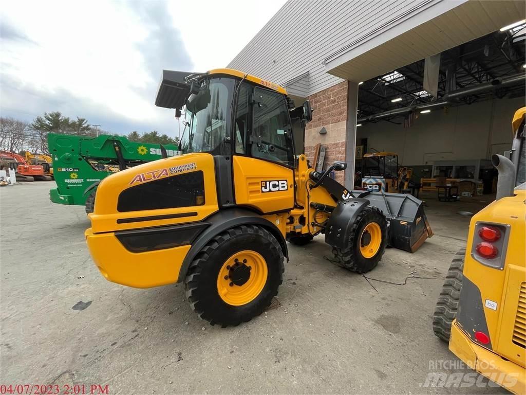JCB 409 Kolesové nakladače