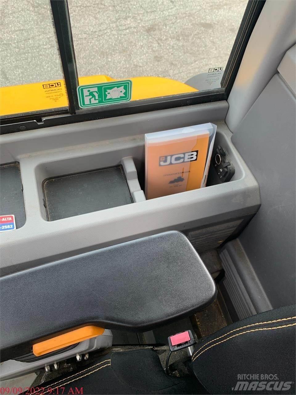 JCB 427HT Kolesové nakladače