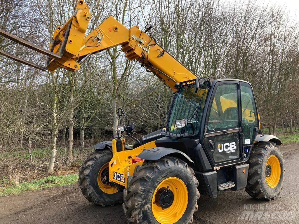 JCB 535-95 Teleskopické manipulátory
