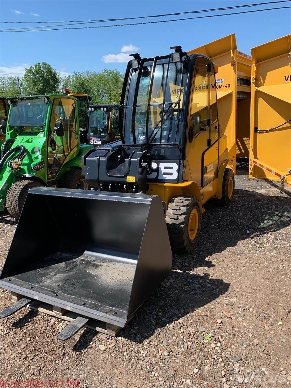 JCB 77-52D Teleskopické manipulátory