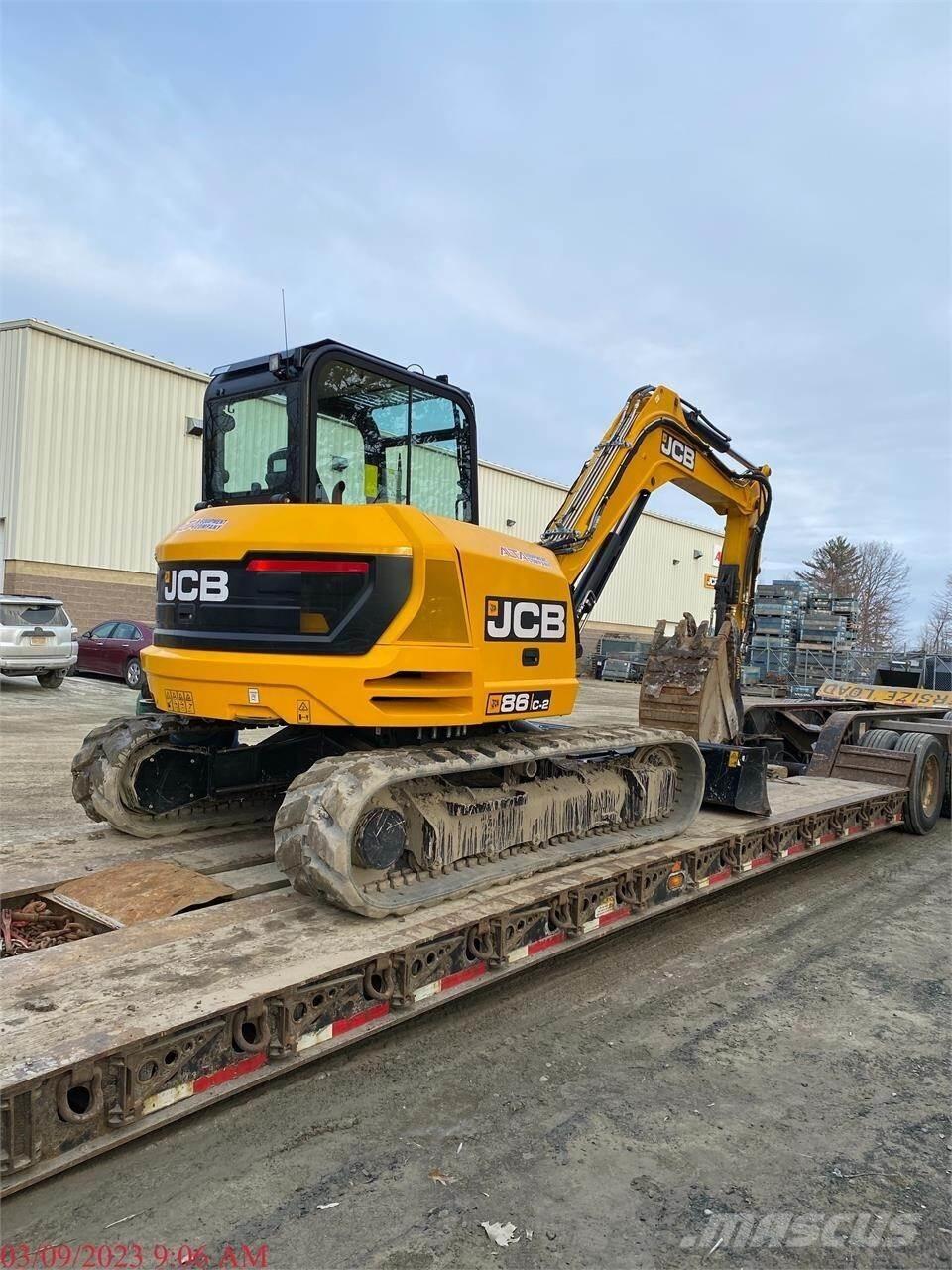 JCB 86C-2 Pásové rýpadlá