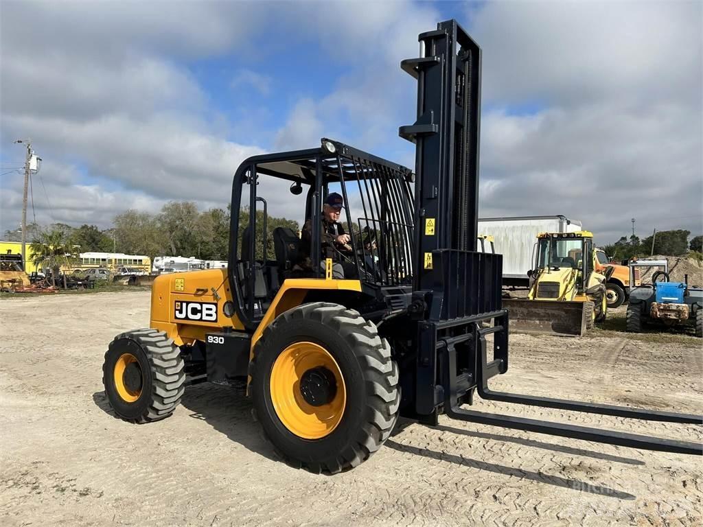 JCB 930 Terénne vysokozdvižné vozíky