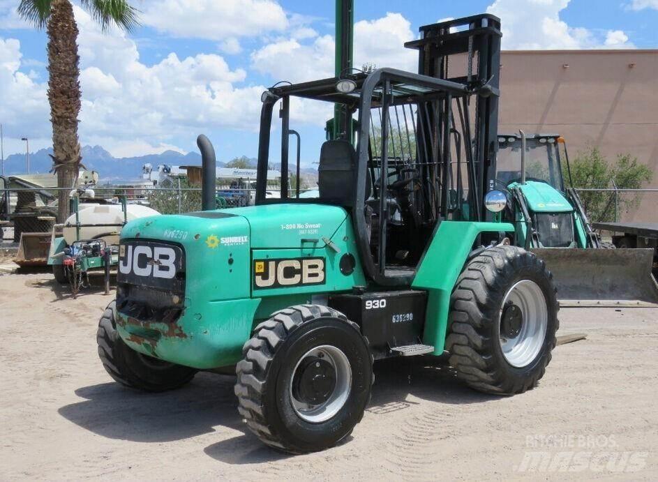 JCB 930 Terénne vysokozdvižné vozíky