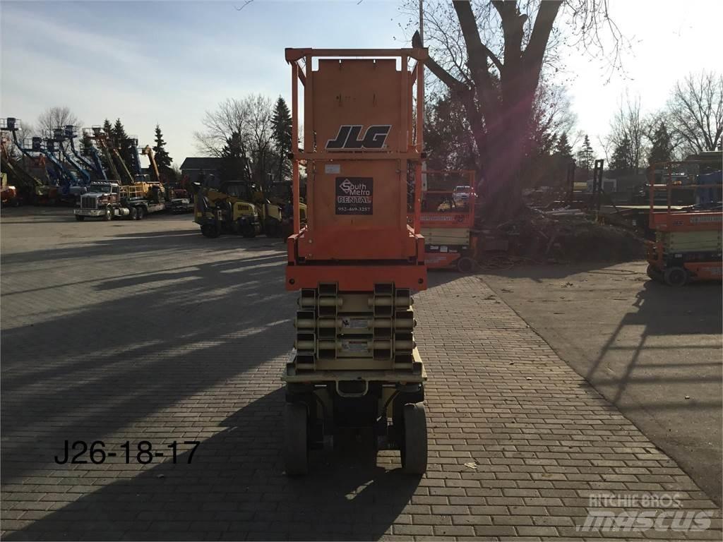 JLG 2632ES Nožnicové zdvíhacie plošiny