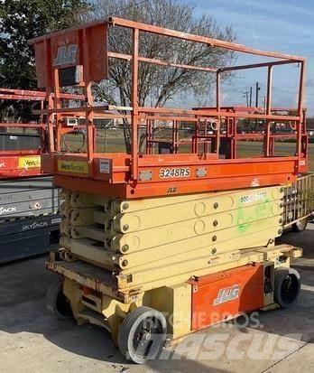 JLG 3248RS Nožnicové zdvíhacie plošiny