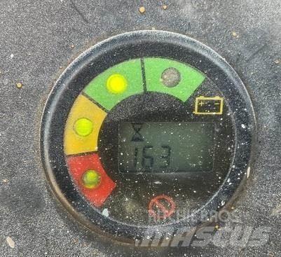 JLG 3248RS Nožnicové zdvíhacie plošiny