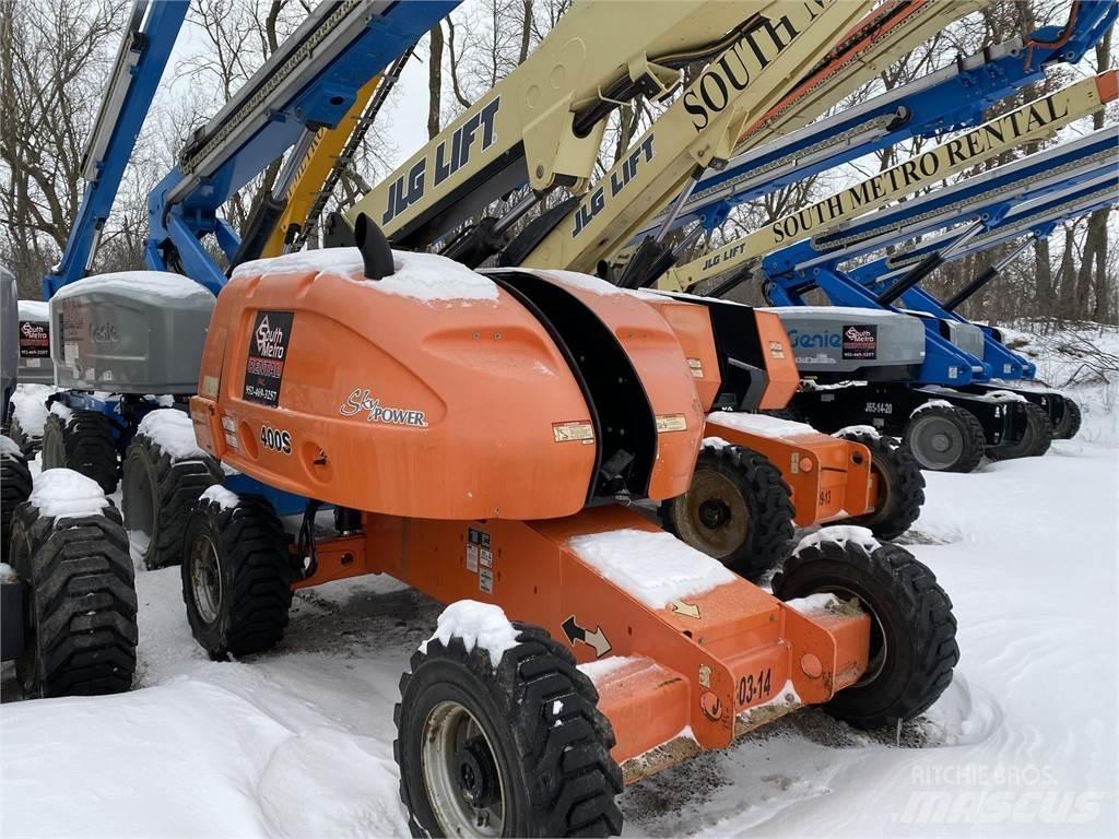 JLG 400S Teleskopické plošiny