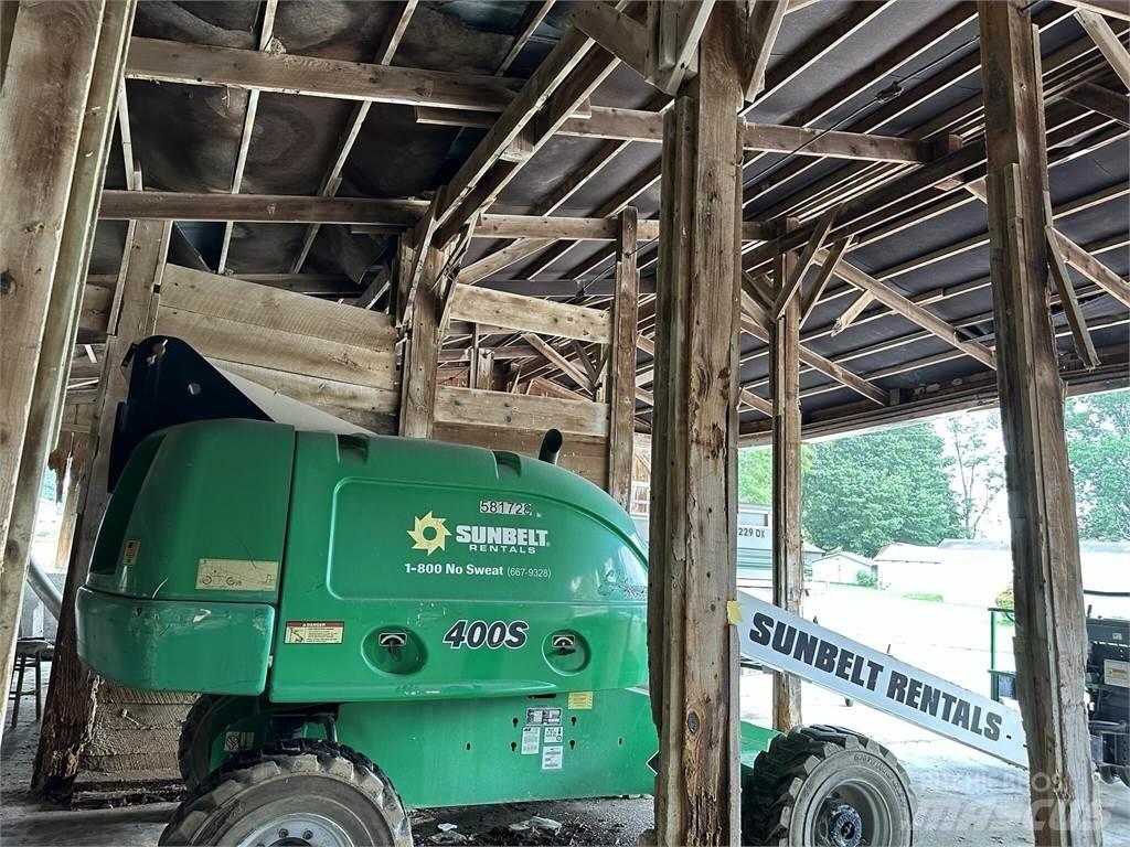 JLG 400S Teleskopické plošiny