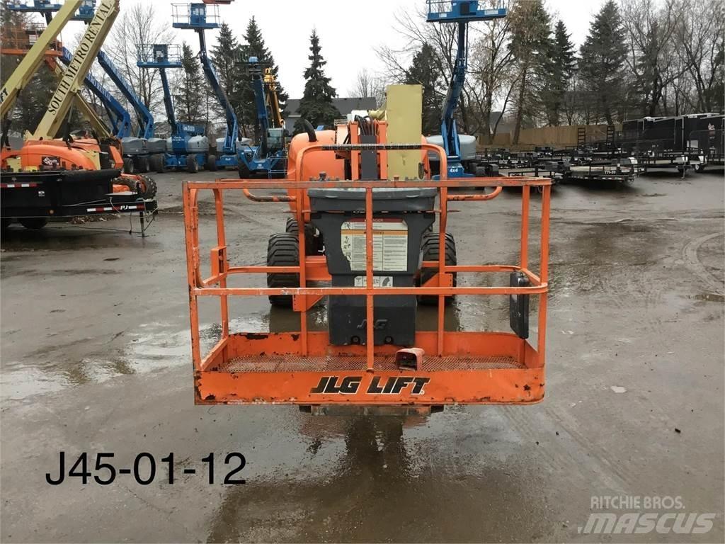 JLG 450AJ Kĺbové plošiny