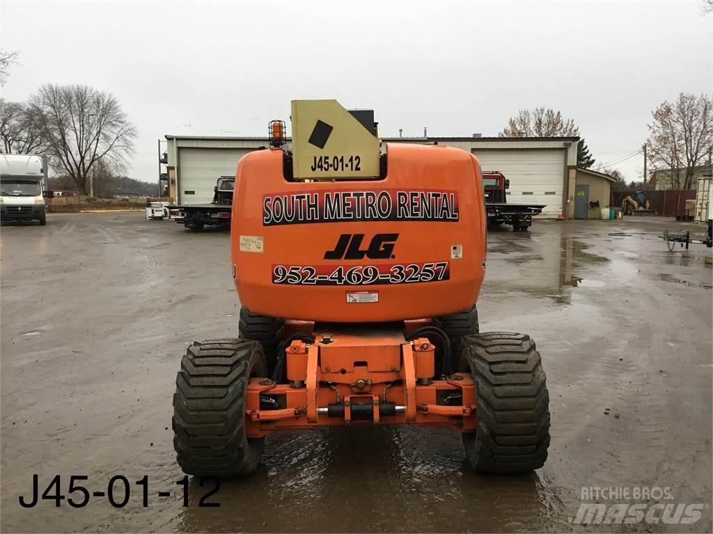 JLG 450AJ Kĺbové plošiny