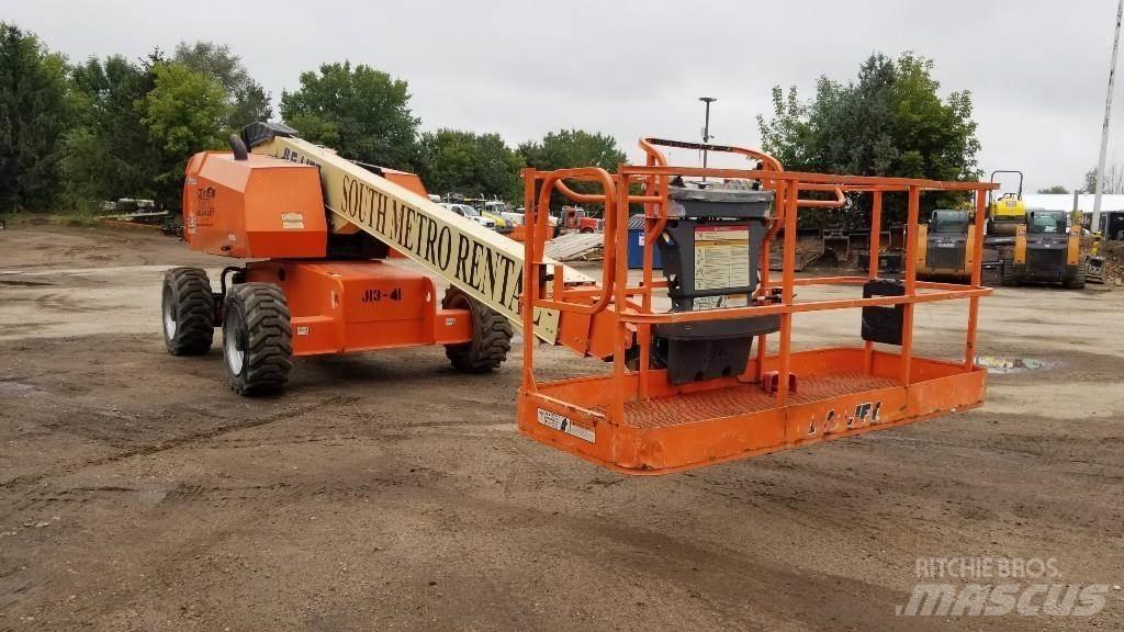 JLG 600S Teleskopické plošiny