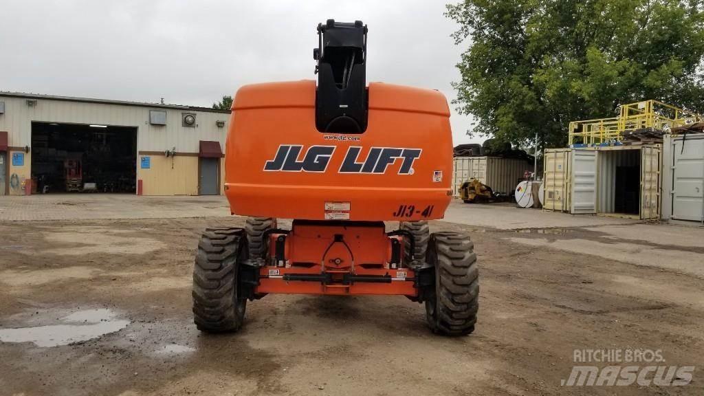 JLG 600S Teleskopické plošiny