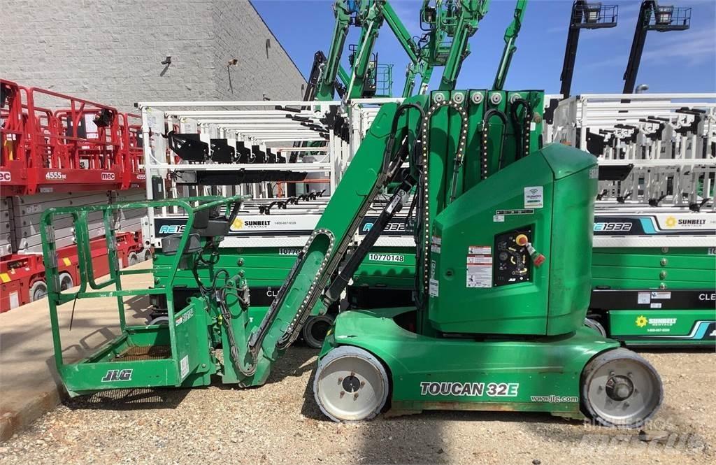 JLG TOUCAN 32E Vertikálne stĺpové výťahy