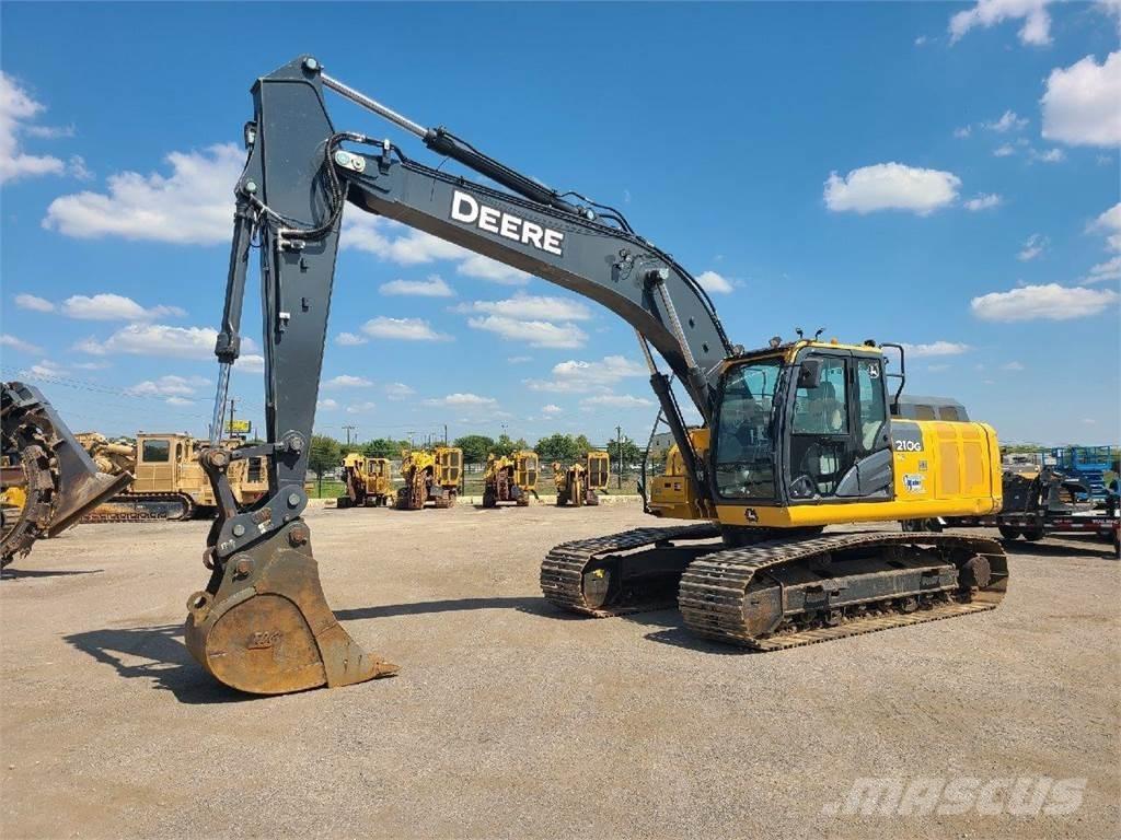 John Deere 210G LC Pásové rýpadlá