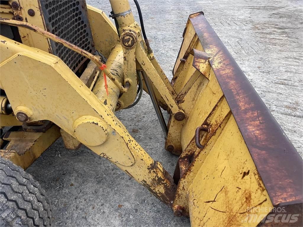 John Deere 310D Rýpadlo-nakladače