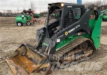 John Deere 317G Šmykom riadené nakladače