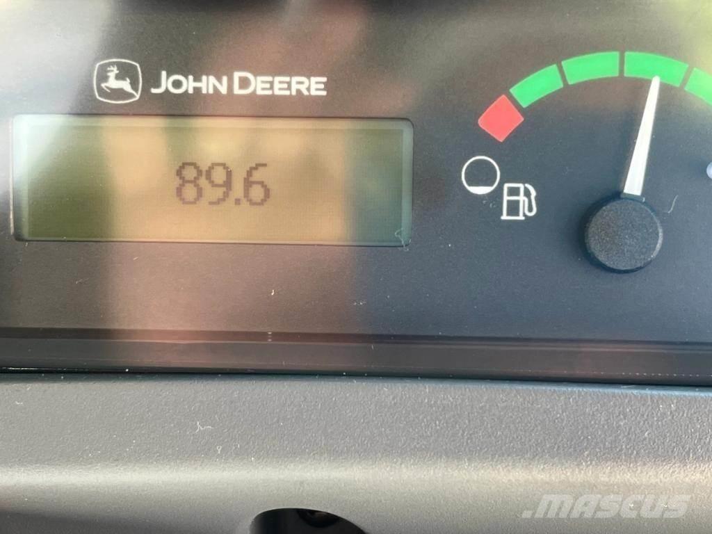 John Deere 325G Šmykom riadené nakladače