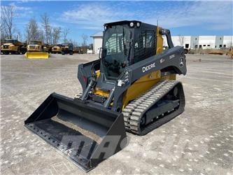 John Deere 333G Šmykom riadené nakladače